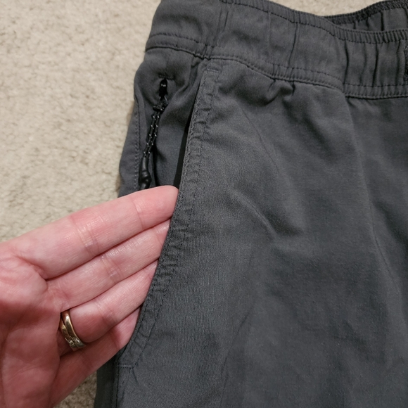 Tilly's Gray RSQ active jogger pants Size S - Picture 5 of 10